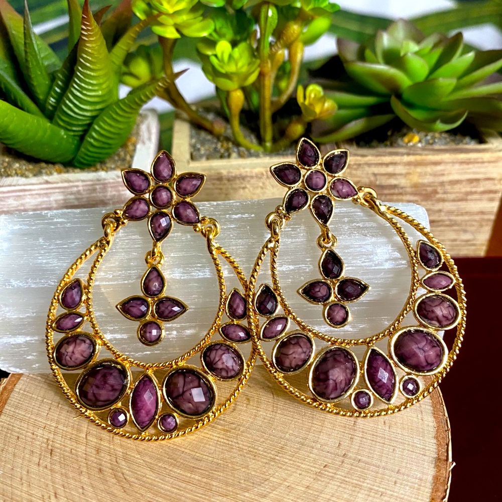 Goldtone &Purple Marble Flower/Moon Earrings✨🌺💜